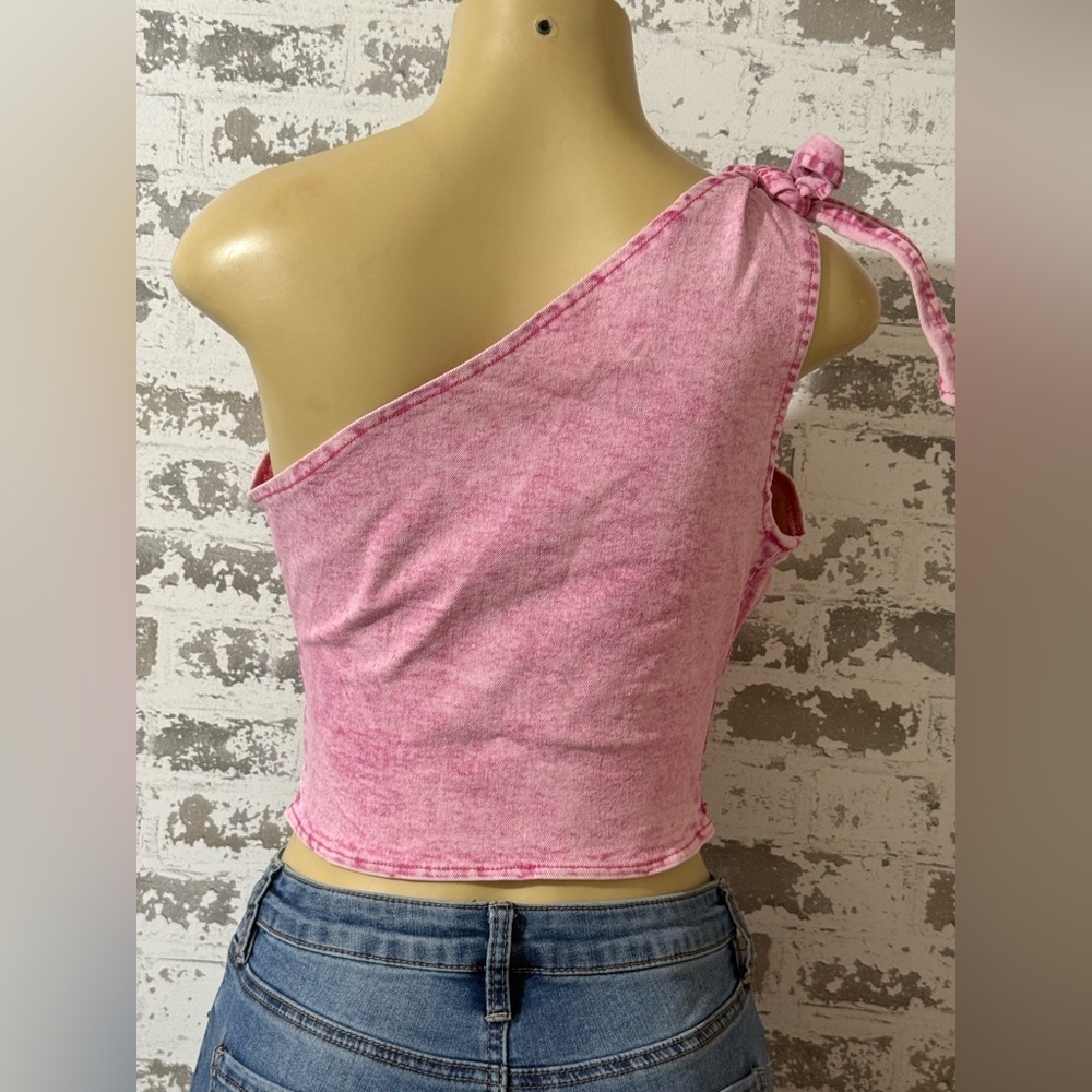 SHEIN Pink One-Shoulder Crop Top - Picture 6 of 8